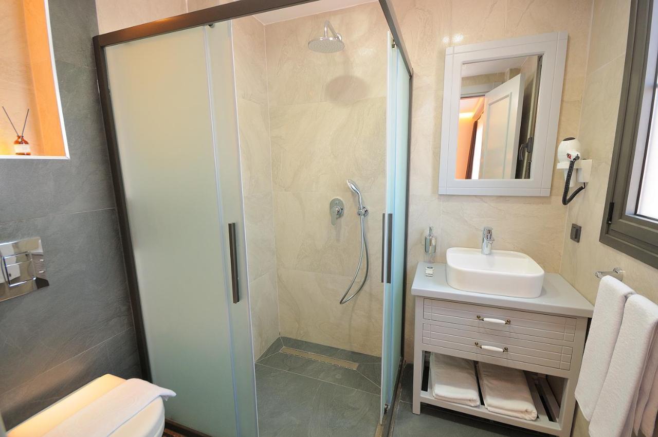 Horasan Hotel Çeşme Buitenkant foto
