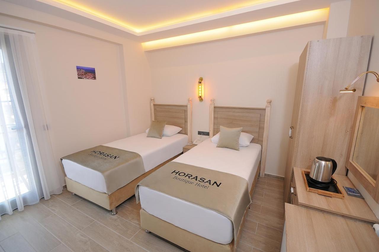 Horasan Hotel Çeşme Buitenkant foto